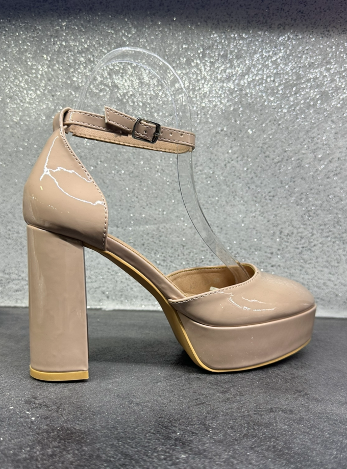 scarpe rosa nude vernice