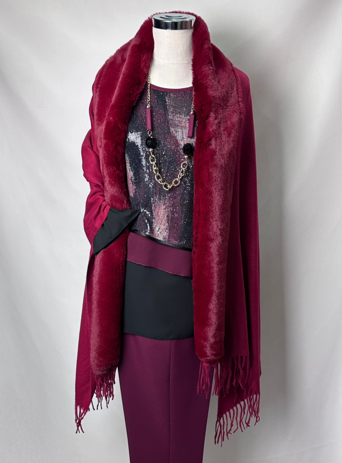 mantella lana con bordo in pelliccia bordeaux