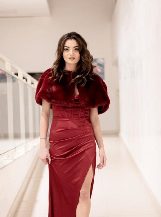 Mantella pelliccia bordeaux