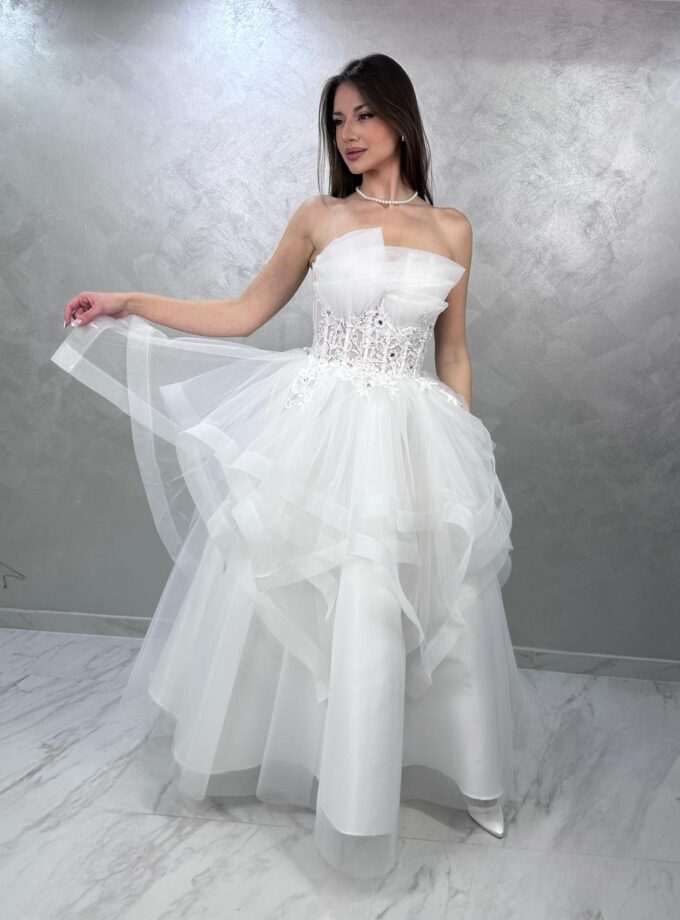 abito bianco balze tulle organza